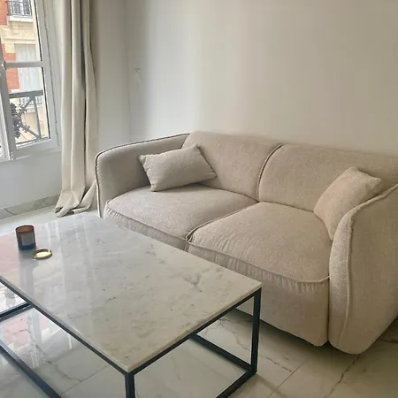 Comfortable Place Des Vosges - Marais Apartment